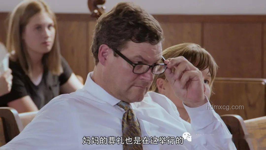 親人去世不掉淚者：三種類型人的對比分析