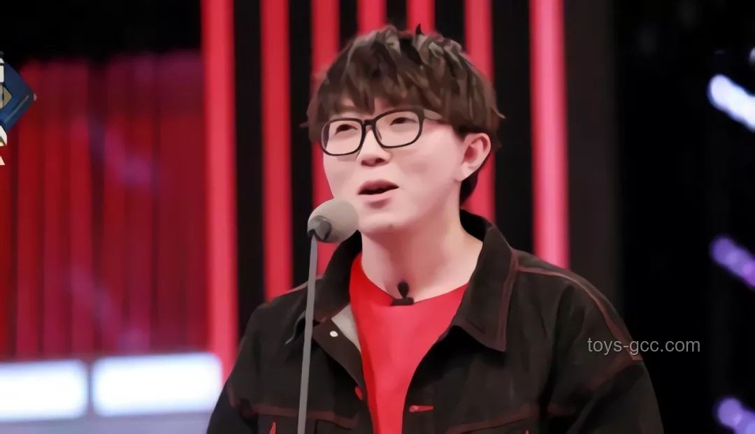 單依純退賽啟示：理解“做不來(lái)所有人的天后”