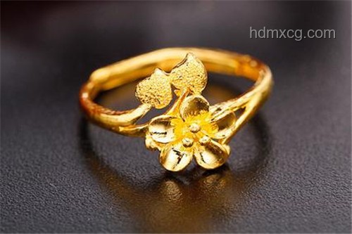 結(jié)婚鉆戒VS黃金：我的保值之選感悟