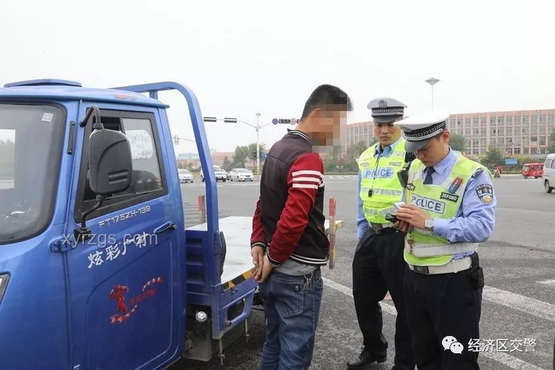 兩初中生騎改裝摩托車超速撞墻身亡：深度分析與反思